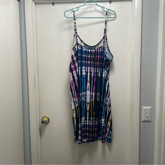 Plus Size 4X Rouge Collection Dress - Picture 4 of 5